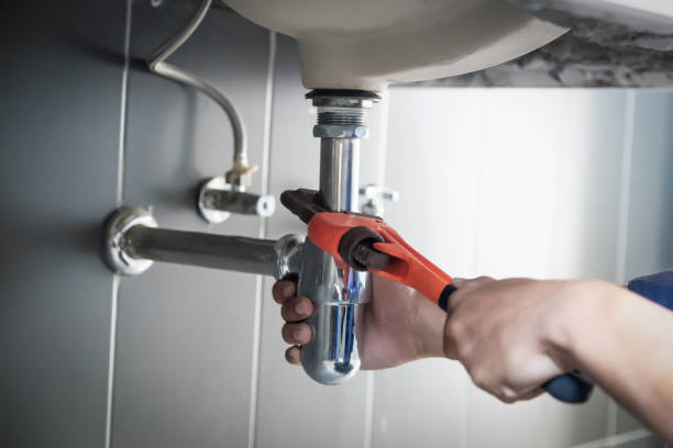Best Emergency Plumber  in Fearrington Village, NC
